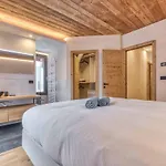 Luxurious Verney - 8 People *