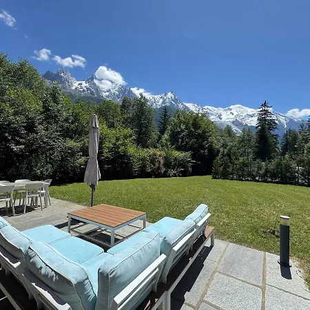 Luxurious Verney - 8 People