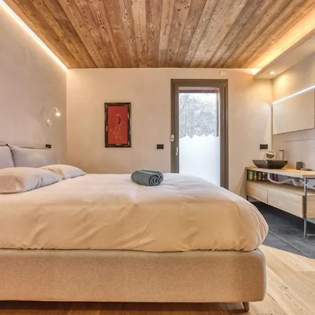 Luxurious Verney - 8 People *