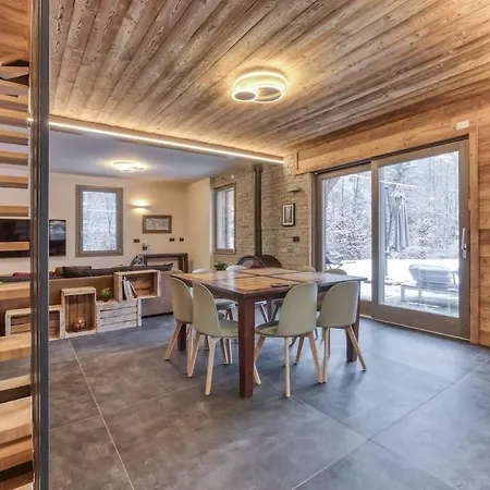 Chalet Luxurious Verney - 8 People *
