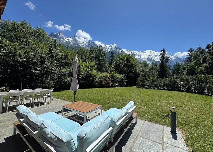 Luxurious Verney - 8 People