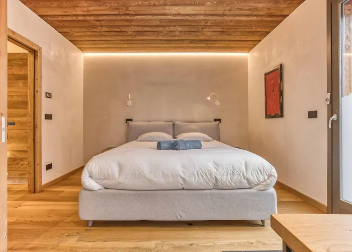 Luxurious Verney - 8 People *