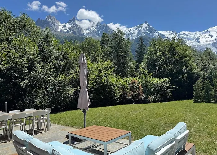 Luxurious Verney - 8 People